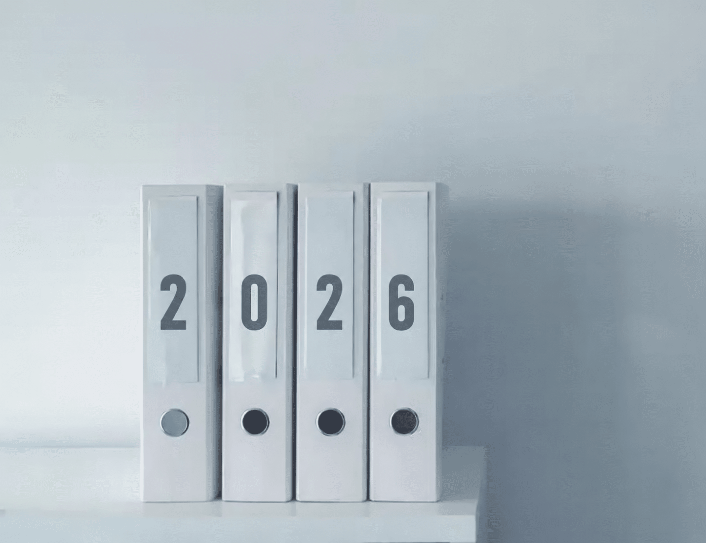 Minimalistische Ordner mit 2026